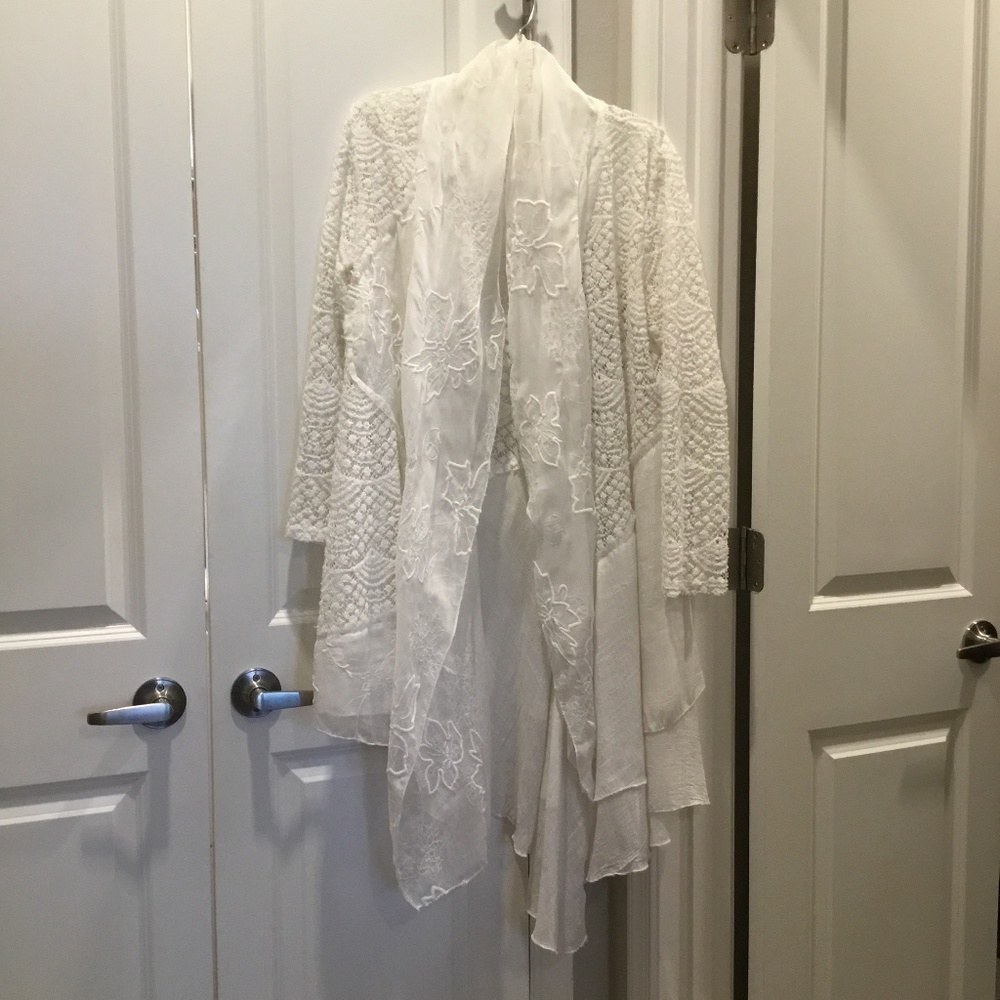 Simply Couture long cover up/jacket